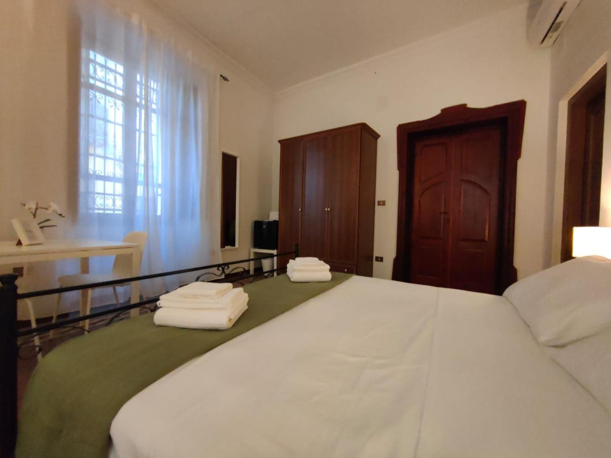 Bed and Breakfast Casa Cabras Сініскола Екстер'єр фото